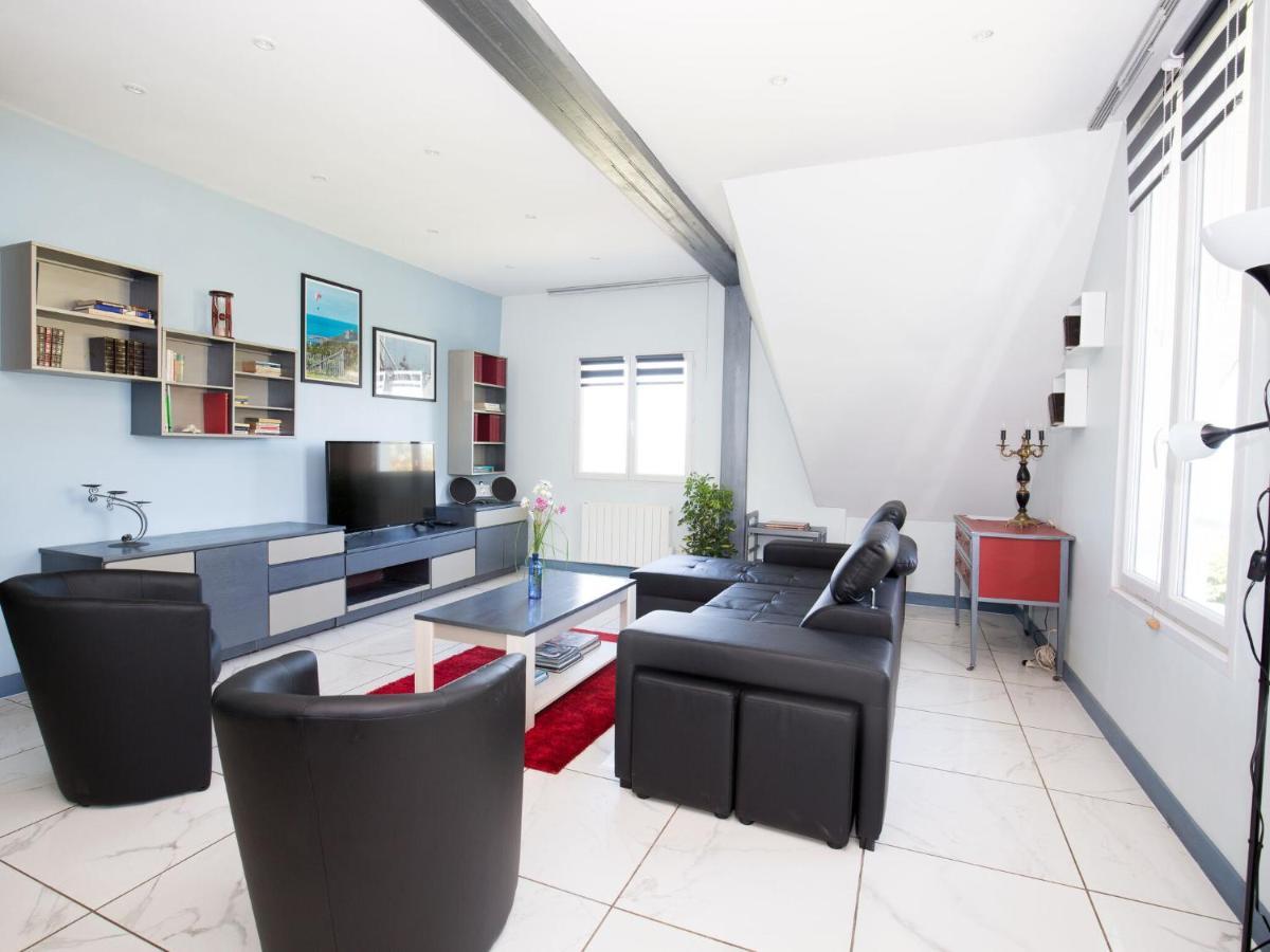 Modern House With Private Terrace Quinéville Exterior foto